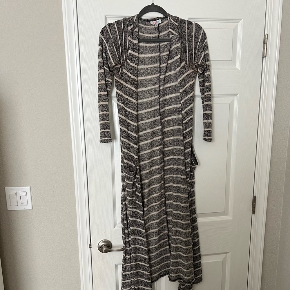 Lularoe Sarah duster cardigan size small